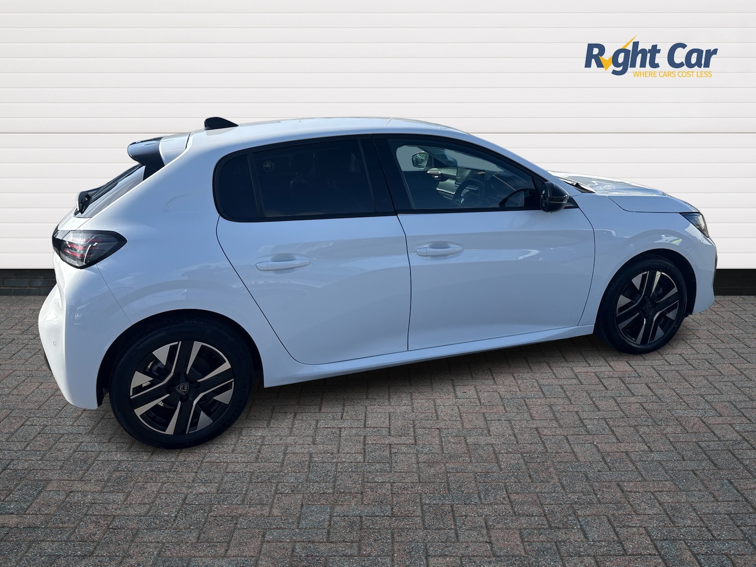 Used Peugeot 208 2024 for sale - 78059775: Photo 4