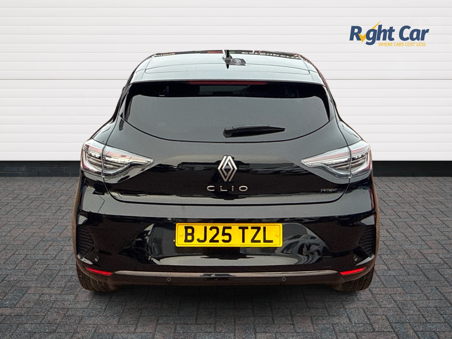 Used Renault Clio 2025 for sale - 76977945: Photo 12