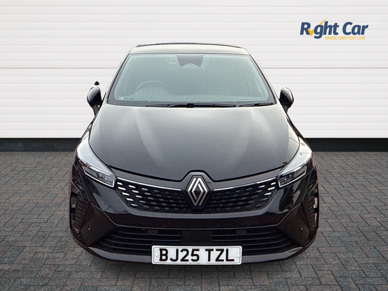 Used Renault Clio 2025 for sale - 76977945: Photo 7