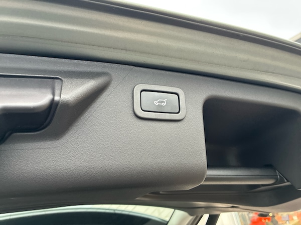 Used Land Rover Discovery 2018 for sale - 76261808: Photo 13