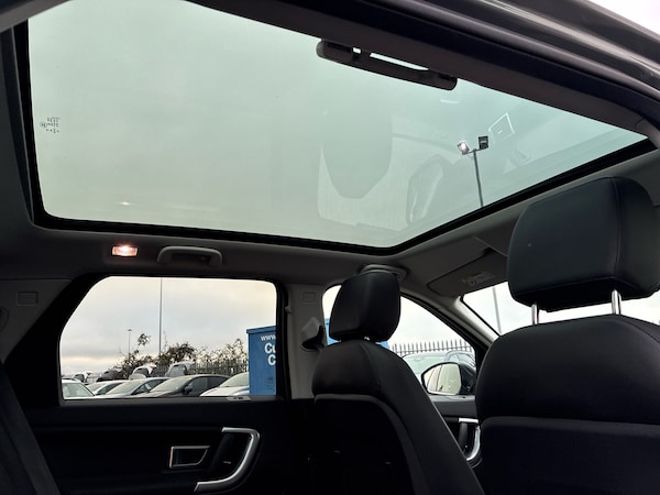 Used Land Rover Discovery 2018 for sale - 76261808: Photo 18