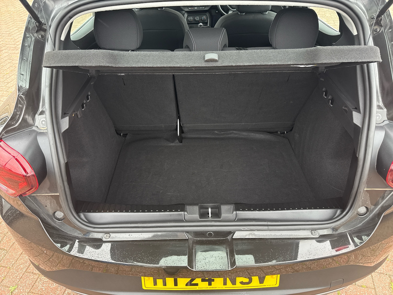 Used Dacia Sandero Stepway 2024 for sale - 76169143: Photo 9