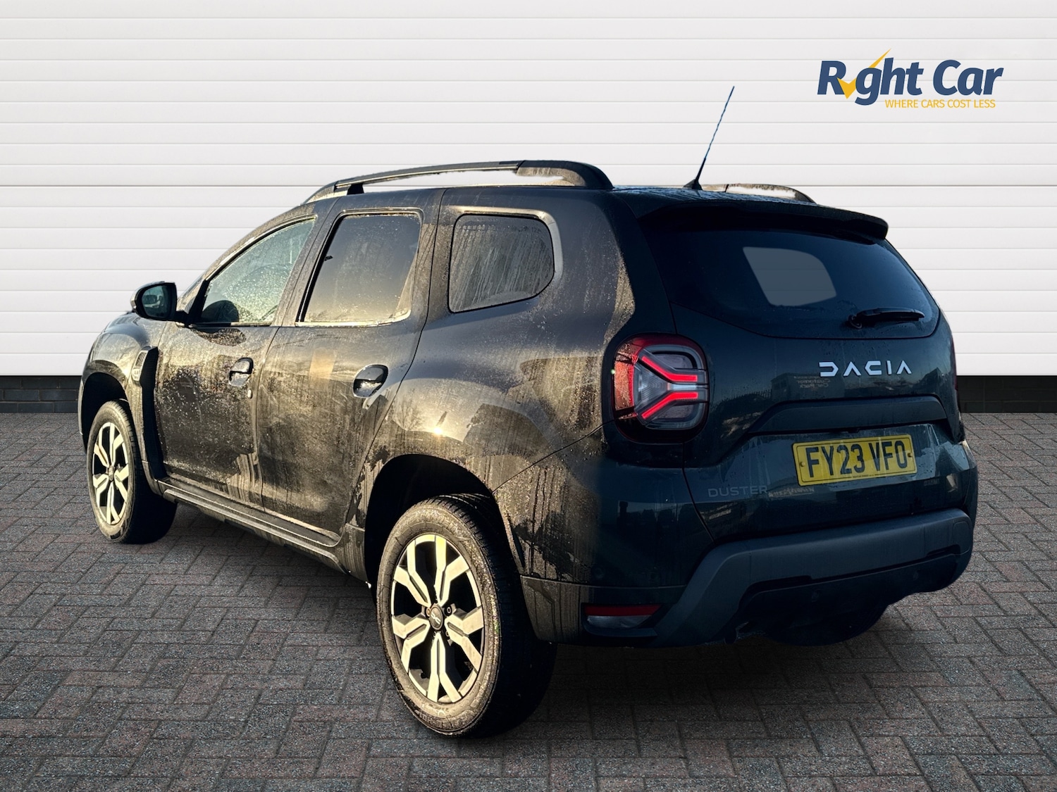Used Dacia Duster 2023 for sale - 77018396: Photo 3