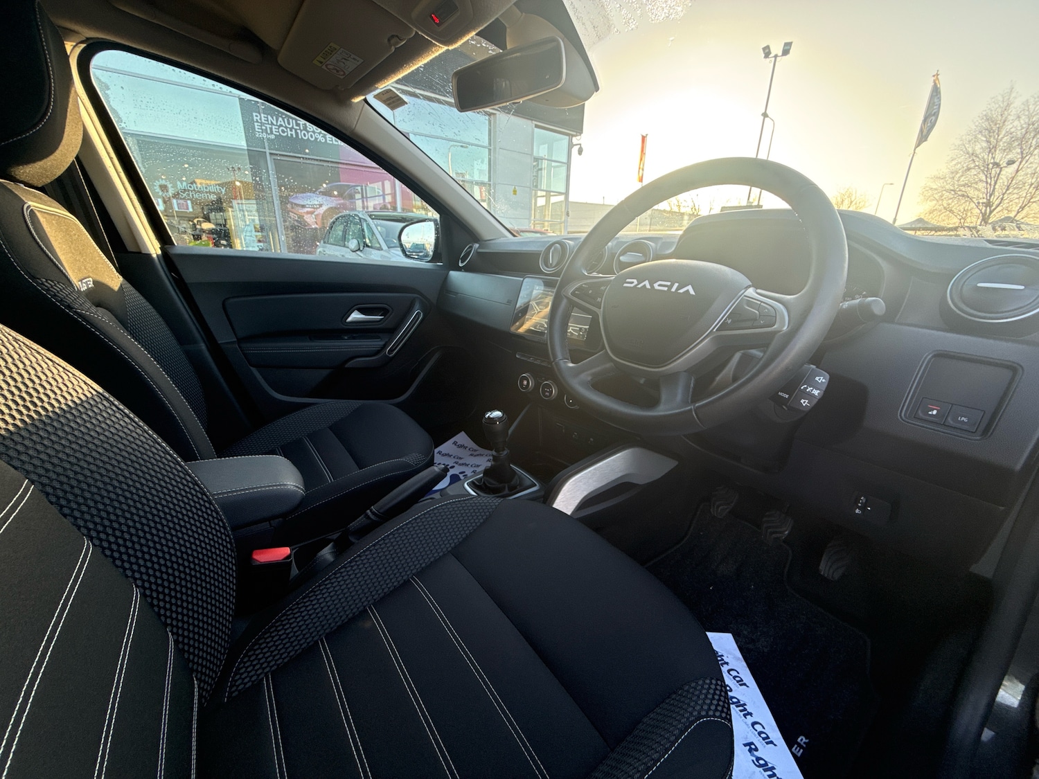 Used Dacia Duster 2023 for sale - 77018396: Photo 6