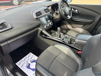 Used Renault Kadjar 2019 for sale - 76155302: Photo 2
