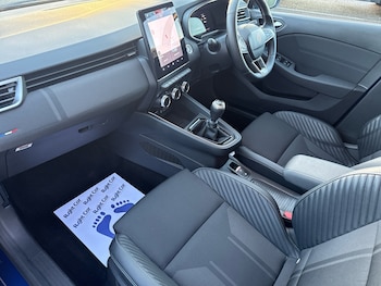 Used Renault Clio 2025 for sale - 77010561: Photo