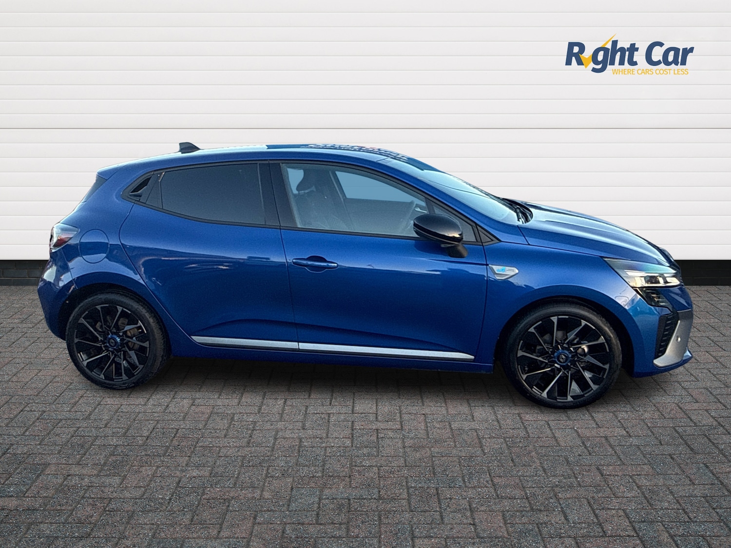 Used Renault Clio 2025 for sale - 77010561: Photo 4