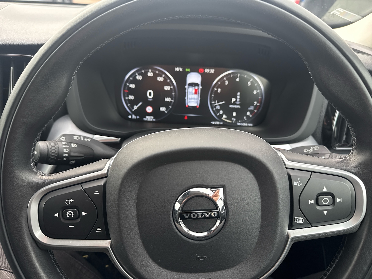 Used Volvo XC60 2020 for sale - 76410408: Photo 27