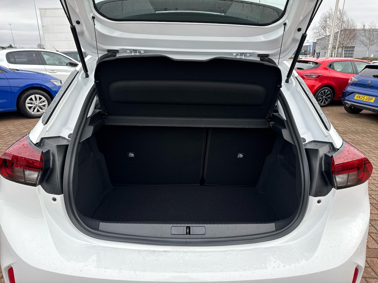 Used Vauxhall Corsa 2023 for sale - 77627634: Photo 9