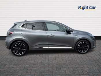 Used Renault Clio 2024 for sale - 74587187: Photo