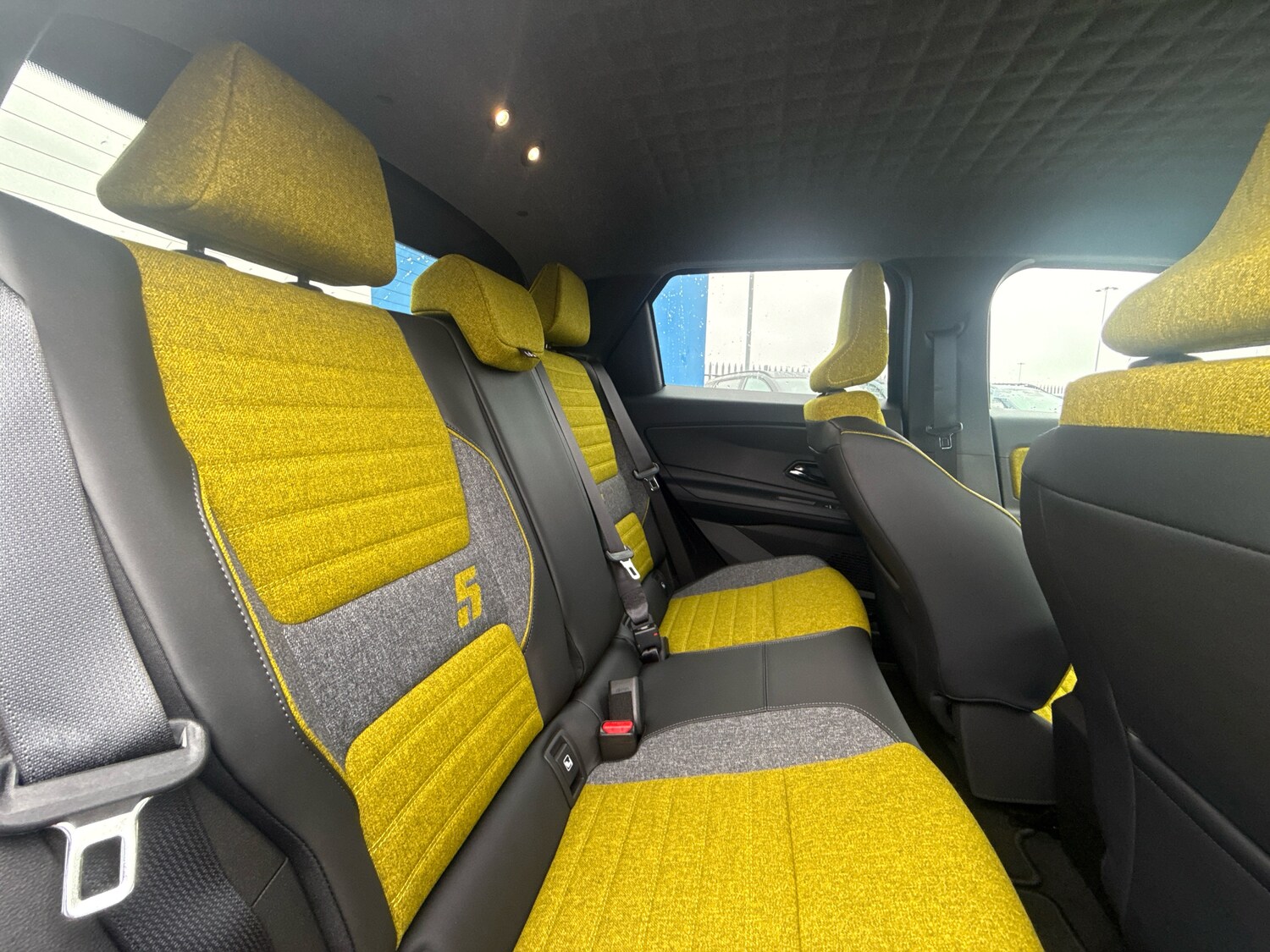 Used Renault 5 2025 for sale - 77685817: Photo 10