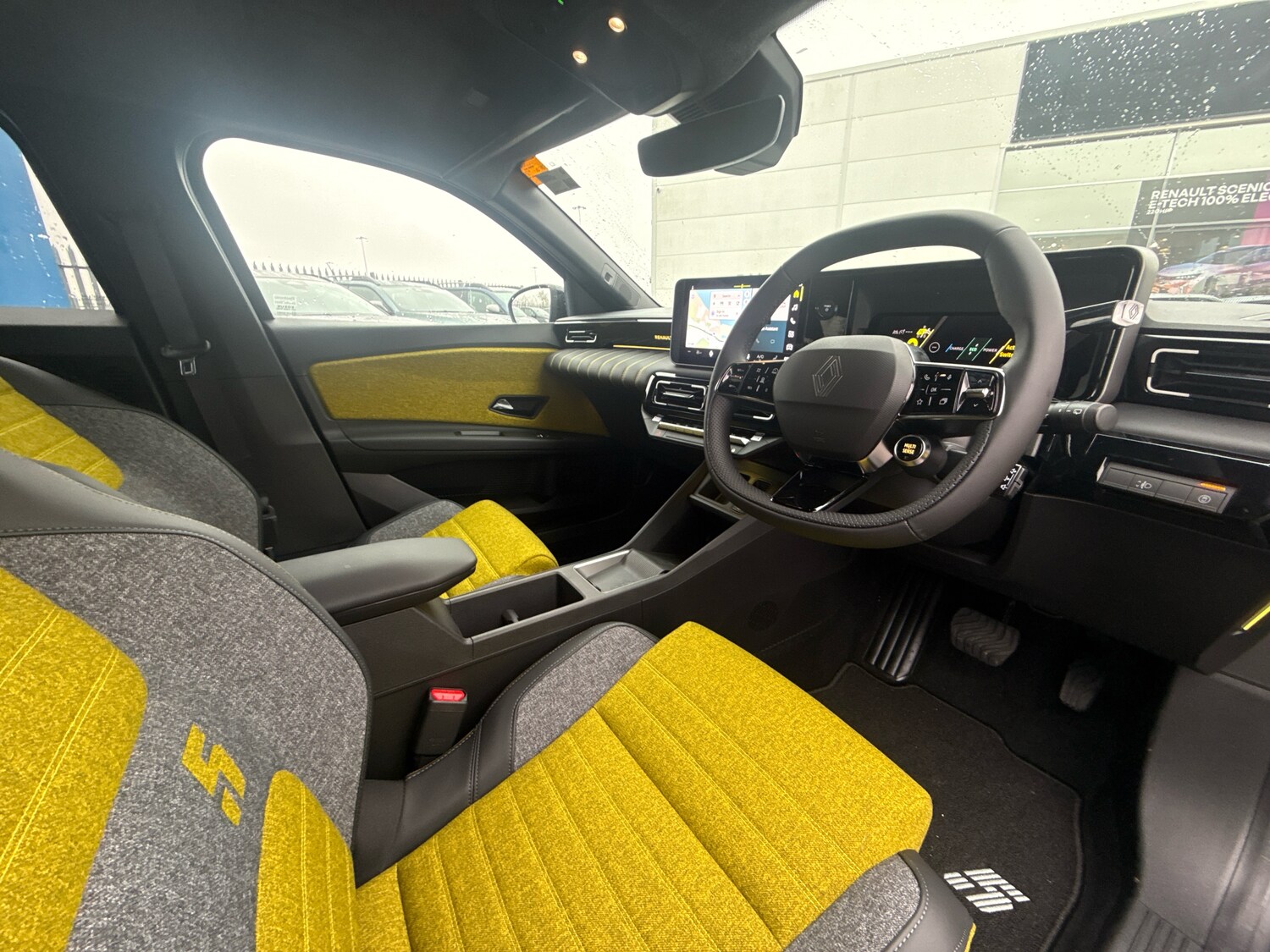 Used Renault 5 2025 for sale - 77685817: Photo 6