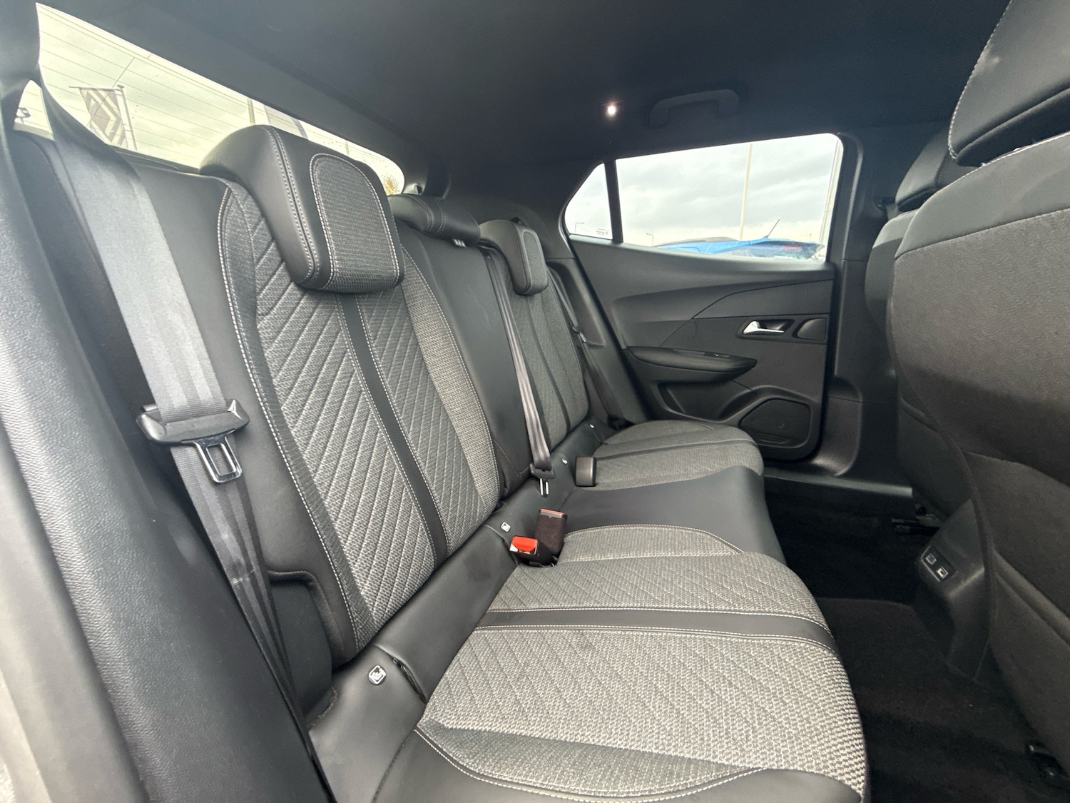 Used Peugeot 2008 2023 for sale - 76339071: Photo 10