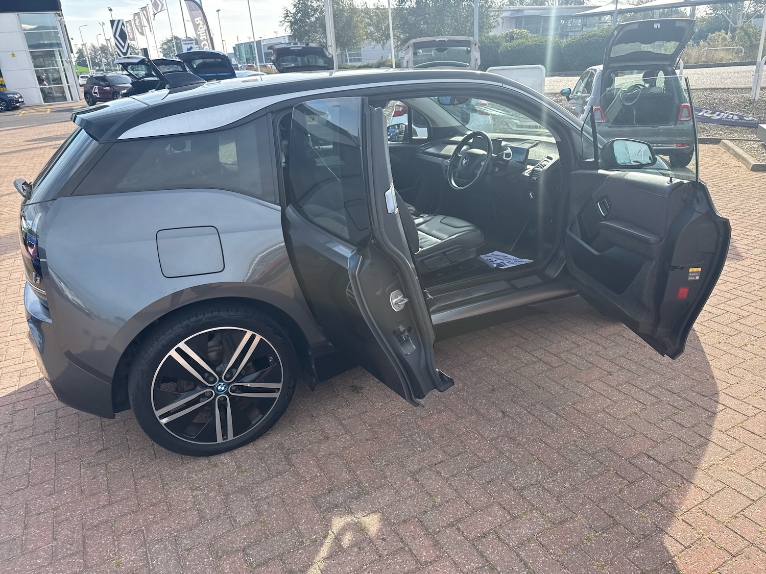 Used BMW i3 2018 for sale - 76155307: Photo 26