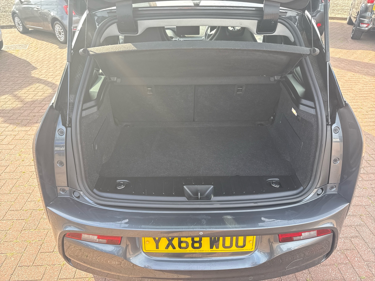 Used BMW i3 2018 for sale - 76155307: Photo 9