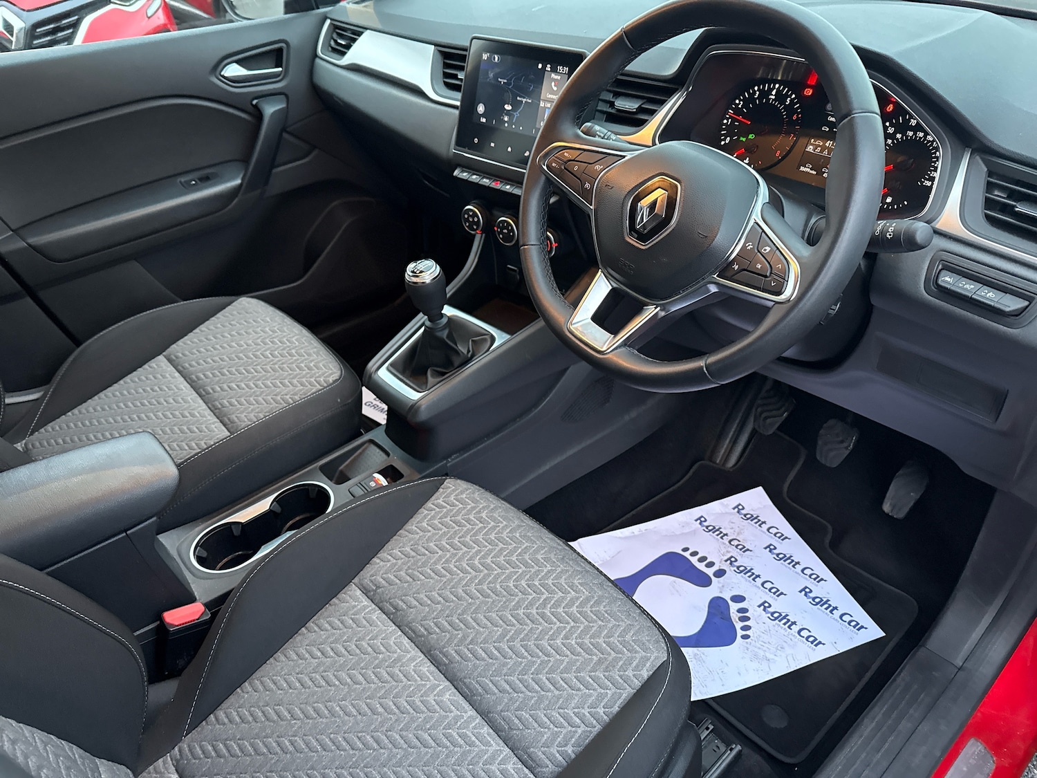 Used Renault Captur 2022 for sale - 76804231: Photo 6