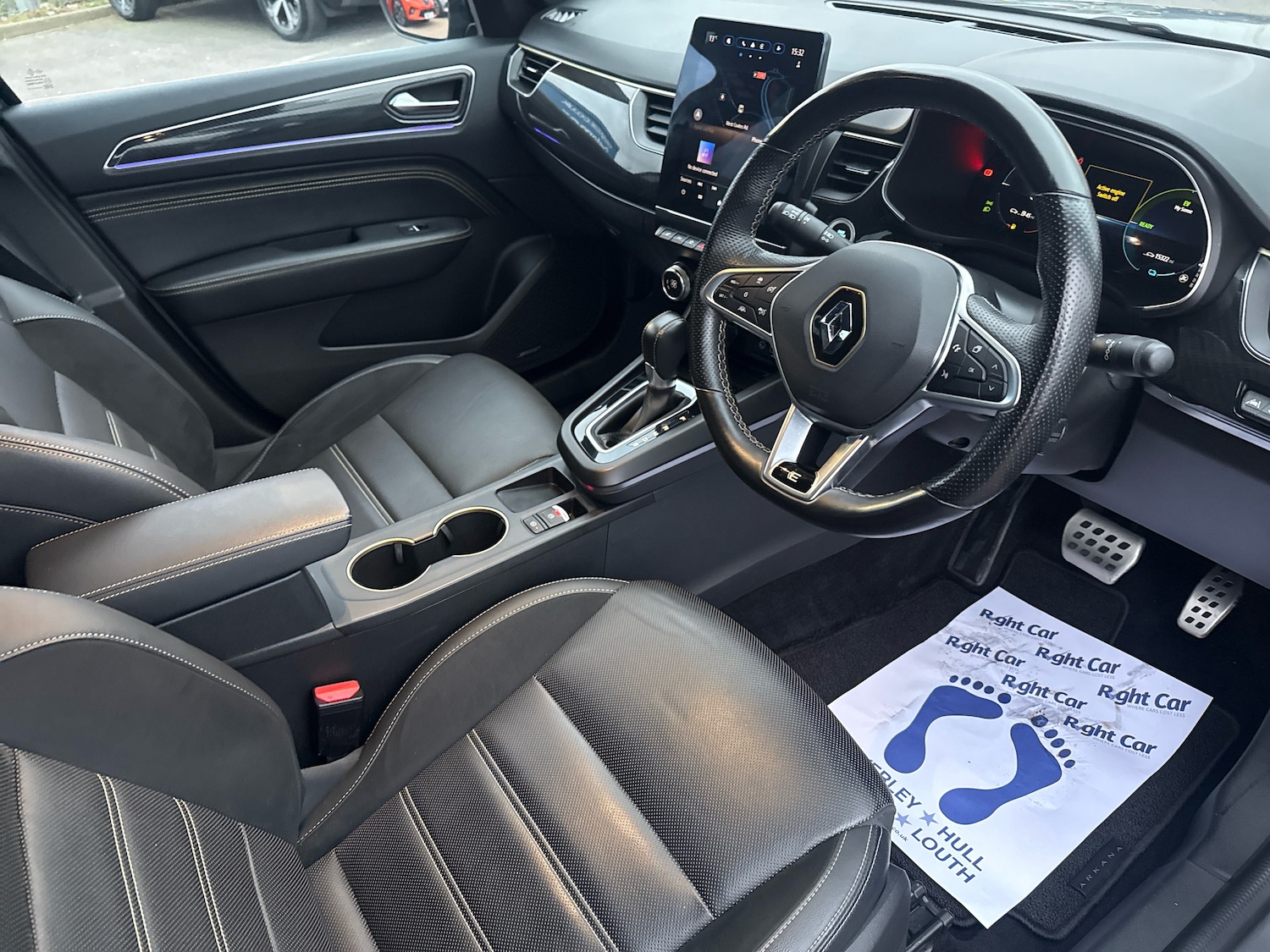 Used Renault Arkana 2023 for sale - 76915119: Photo 6