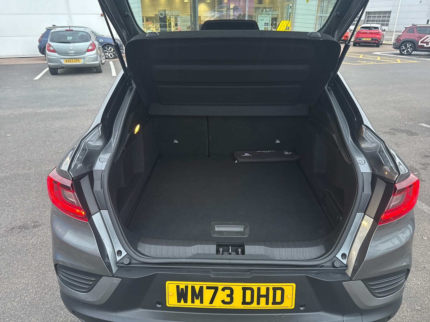 Used Renault Arkana 2023 for sale - 76915119: Photo 9