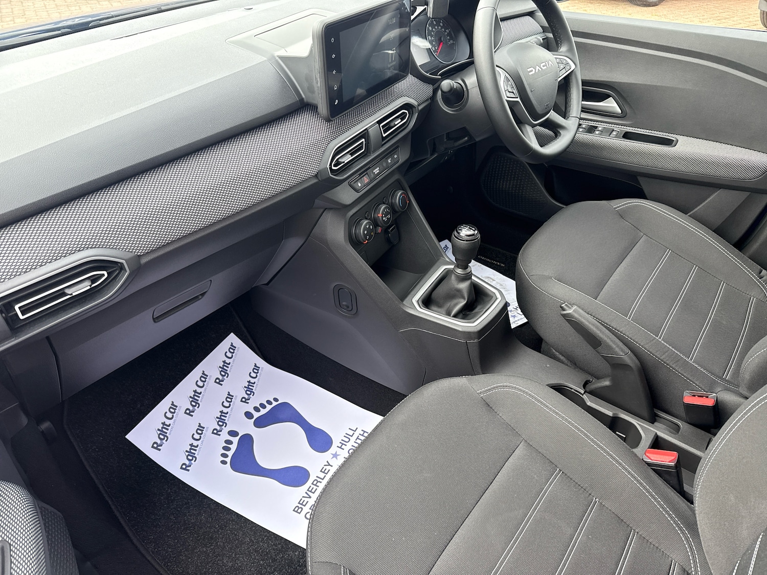 Used Dacia Sandero 2023 for sale - 75993133: Photo 2