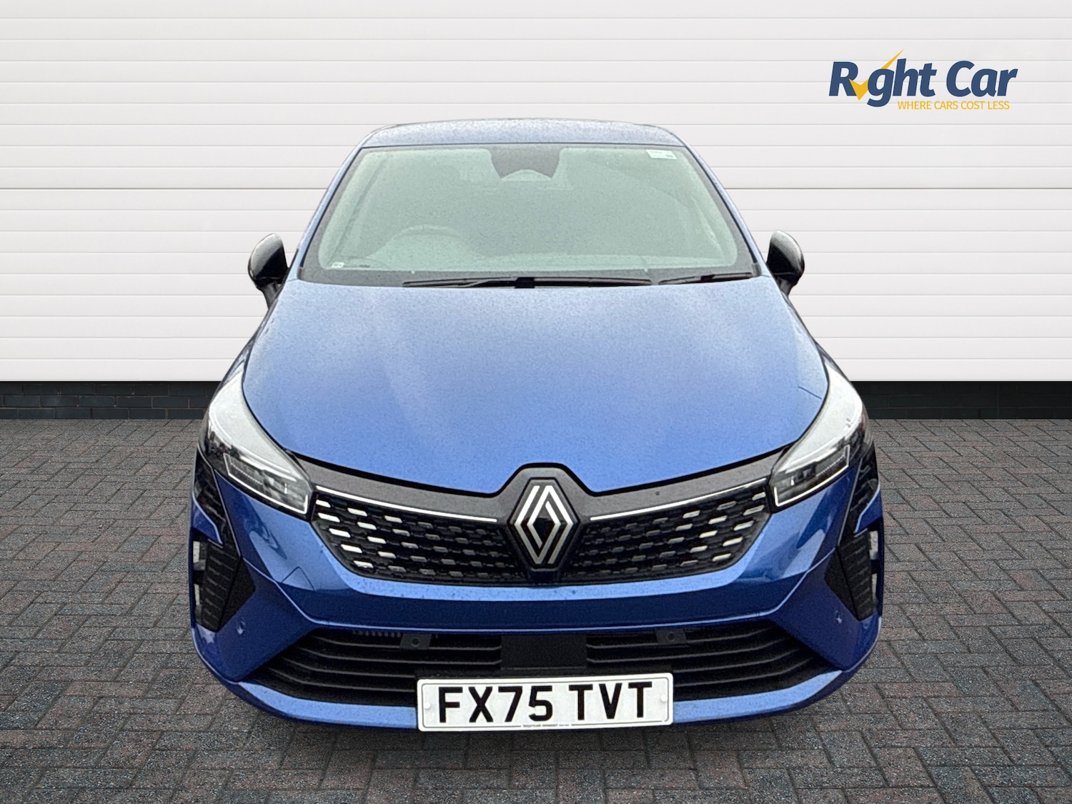 Used Renault Clio 2025 for sale - 77942175: Photo 7