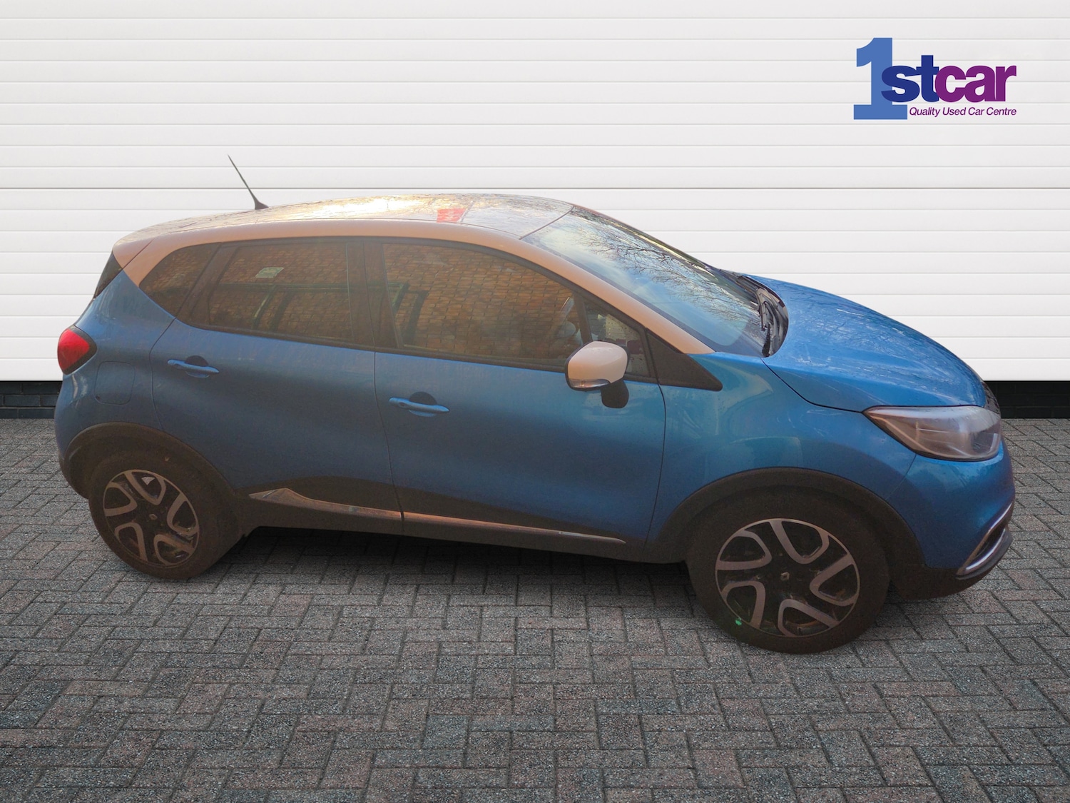 Used Renault Captur 2015 for sale - 77560666: Photo 4