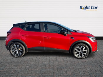 Used Renault Captur 2021 for sale - 76661131: Photo