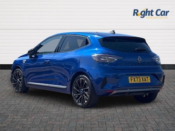 Used Renault Clio 2023 for sale - 79293921: Photo
