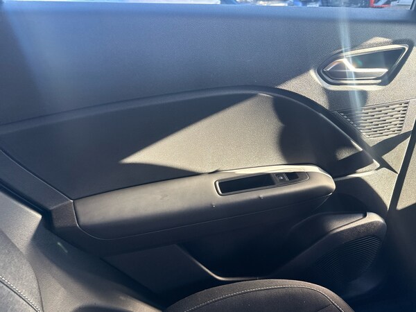 Used Renault Captur 2020 for sale - 76241852: Photo 11