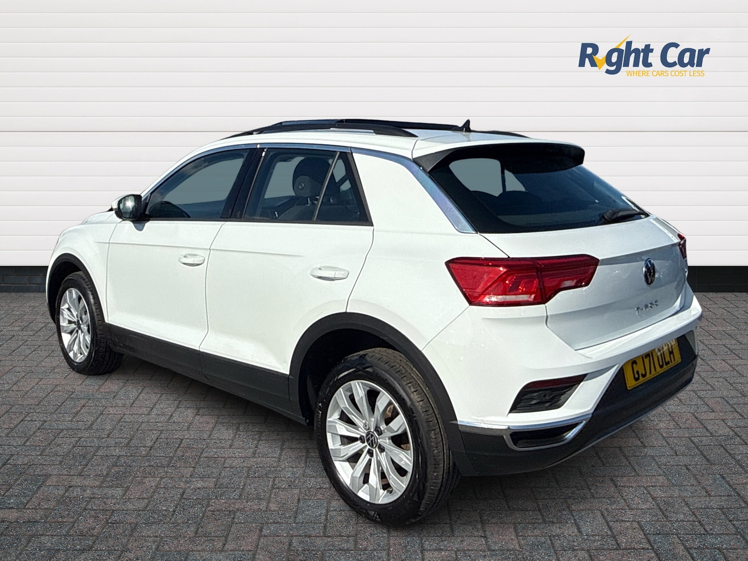 Used Volkswagen T-Roc 2021 for sale - 77826584: Photo 3