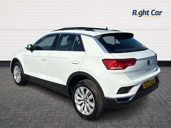 Used Volkswagen T-Roc 2021 for sale - 77826584: Photo