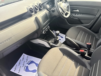 Used Dacia Duster 2021 for sale - 76229537: Photo