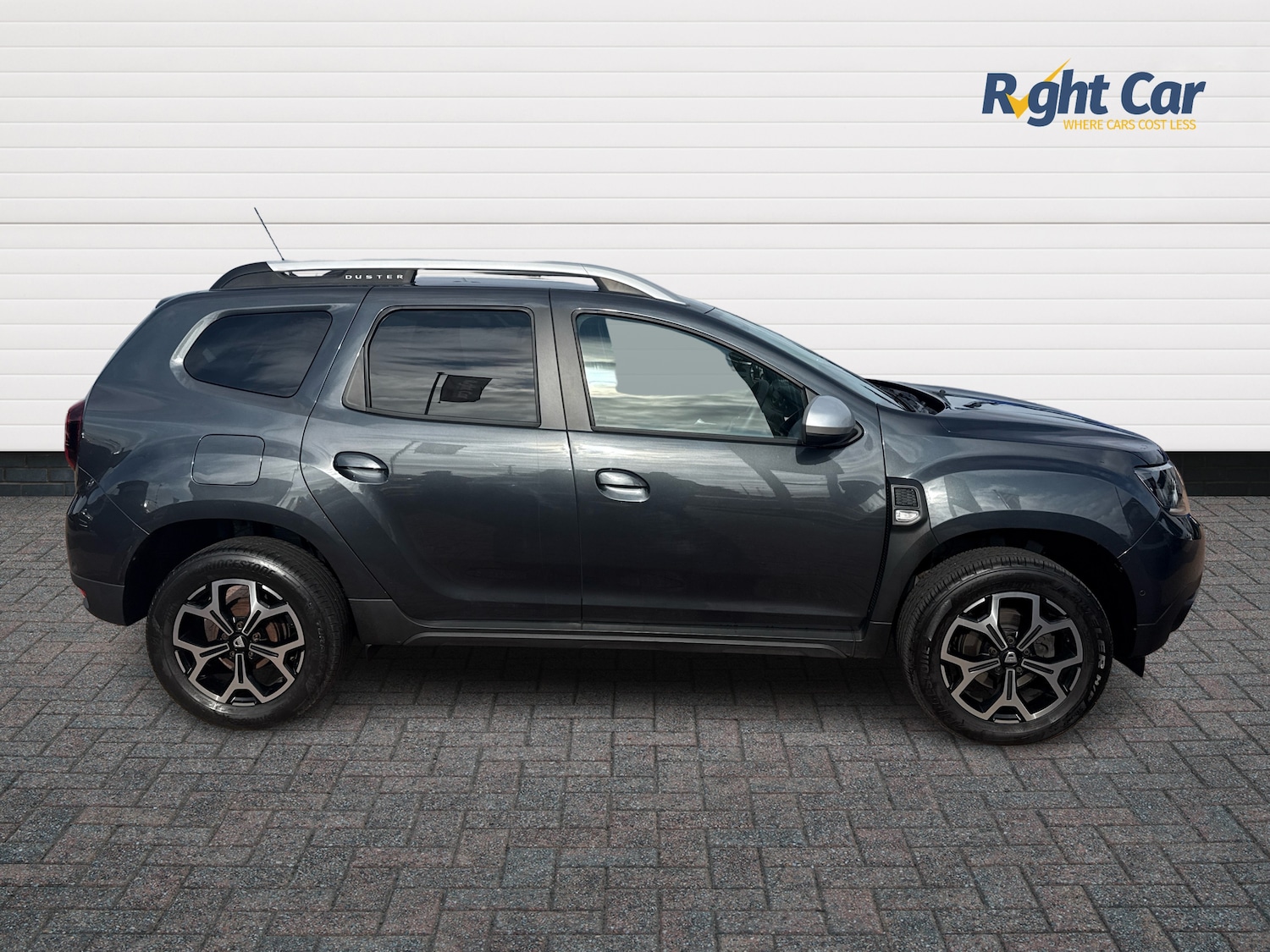 Used Dacia Duster 2021 for sale - 76229537: Photo 4