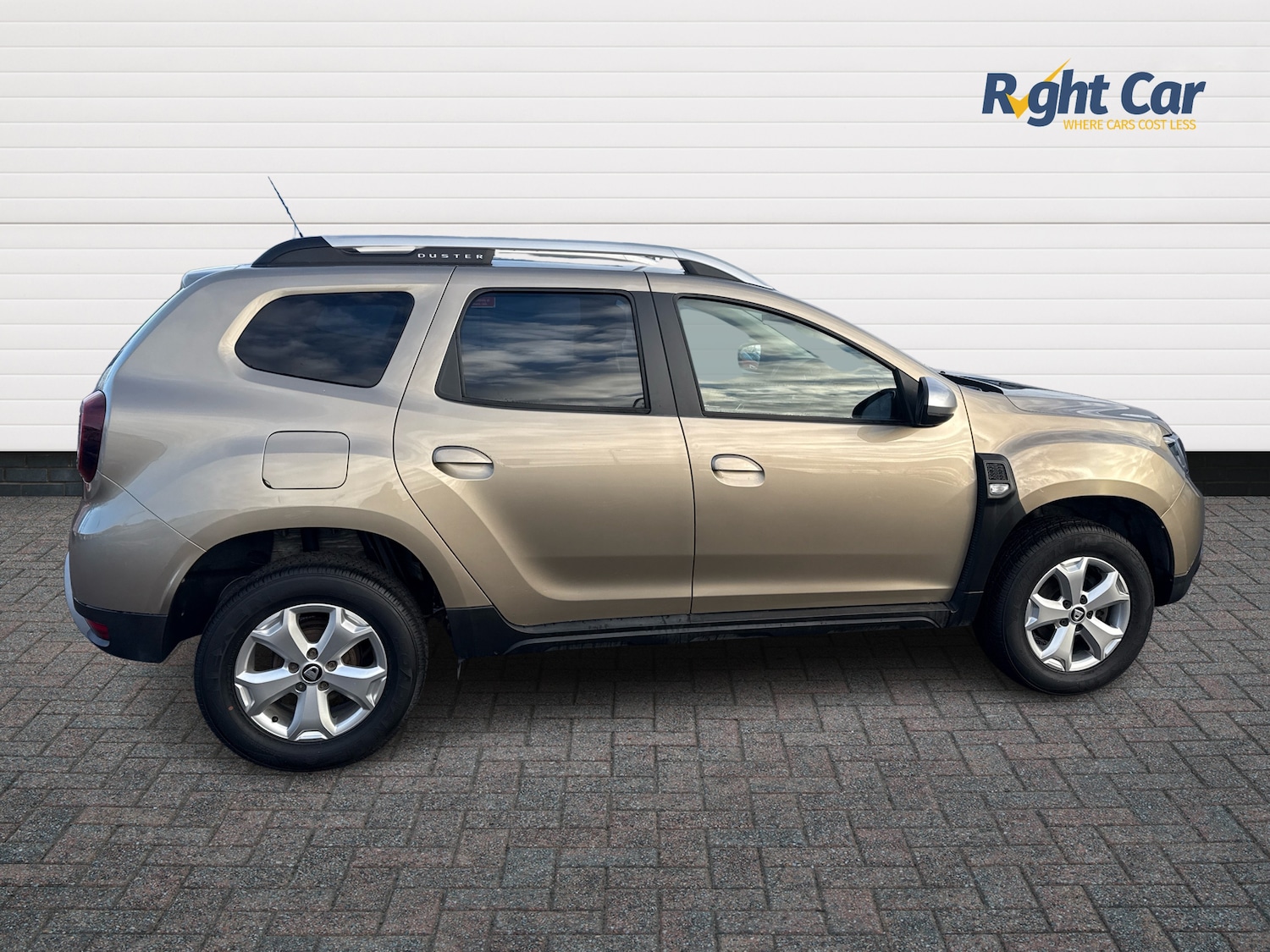 Used Dacia Duster 2019 for sale - 76691634: Photo 4