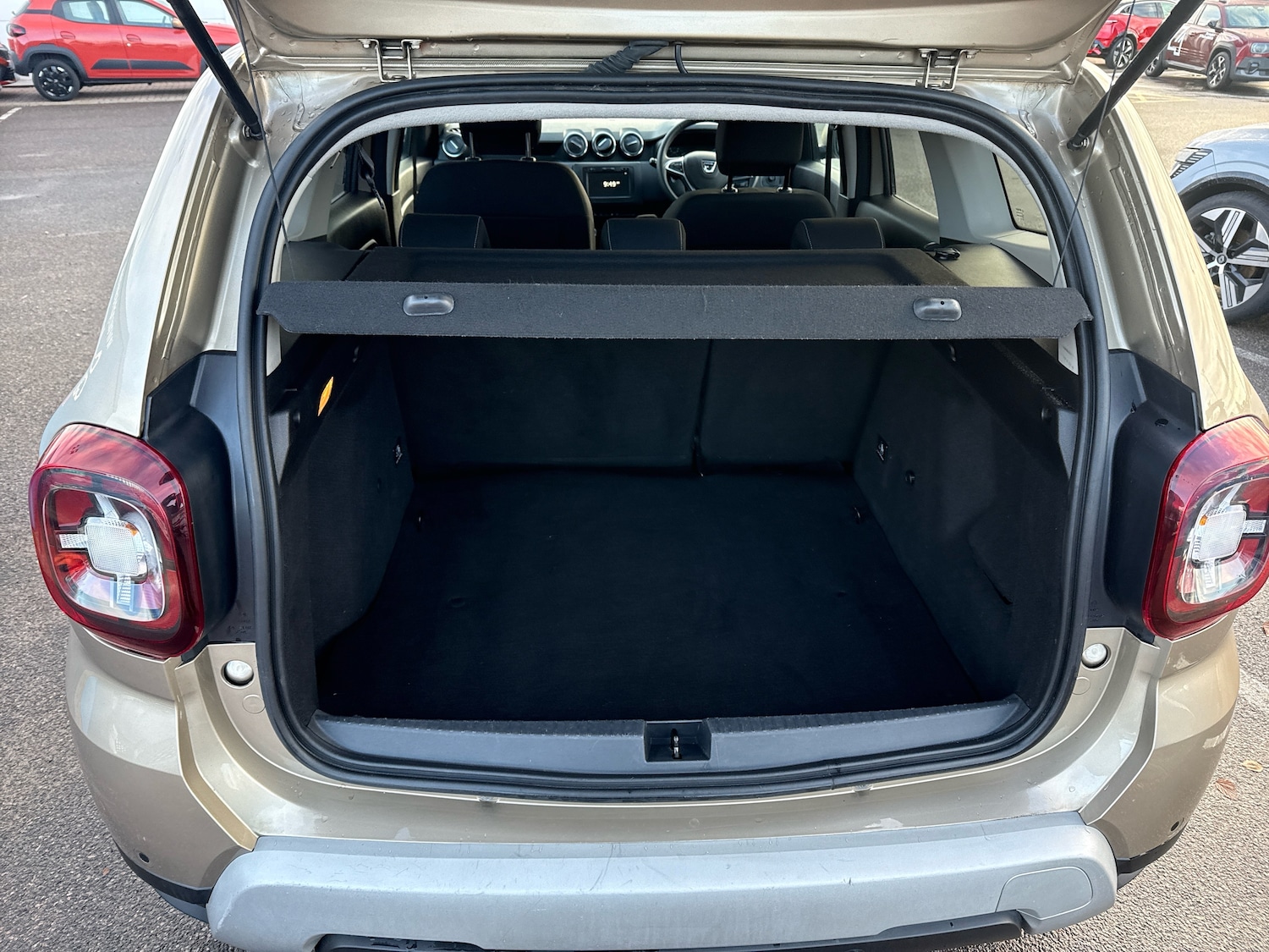 Used Dacia Duster 2019 for sale - 76691634: Photo 9