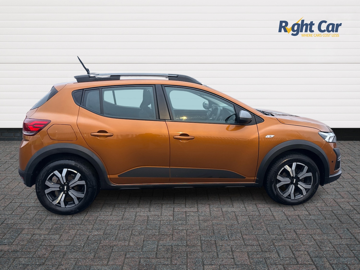 Used Dacia Sandero Stepway 2023 for sale - 77526233: Photo 4