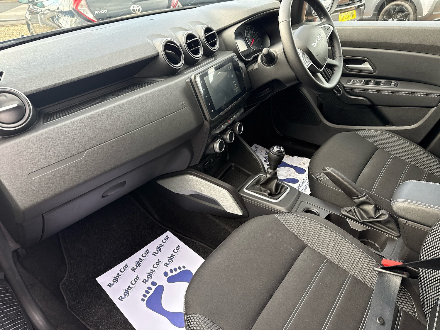 Used Dacia Duster 2023 for sale - 76487116: Photo 2