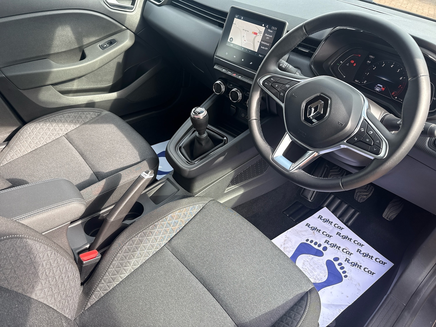 Used Renault Clio 2023 for sale - 76229536: Photo 6