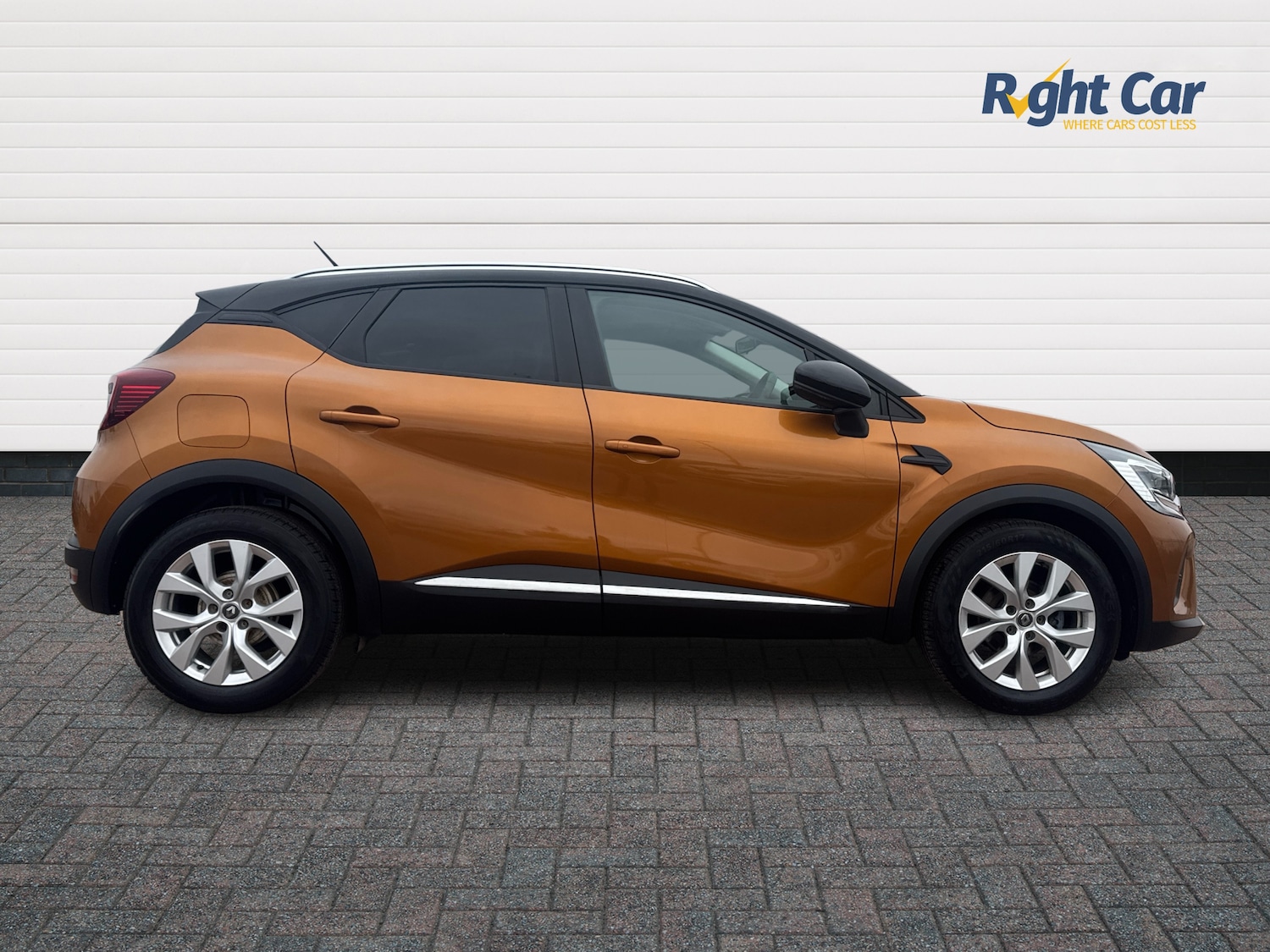 Used Renault Captur 2020 for sale - 76169145: Photo 4
