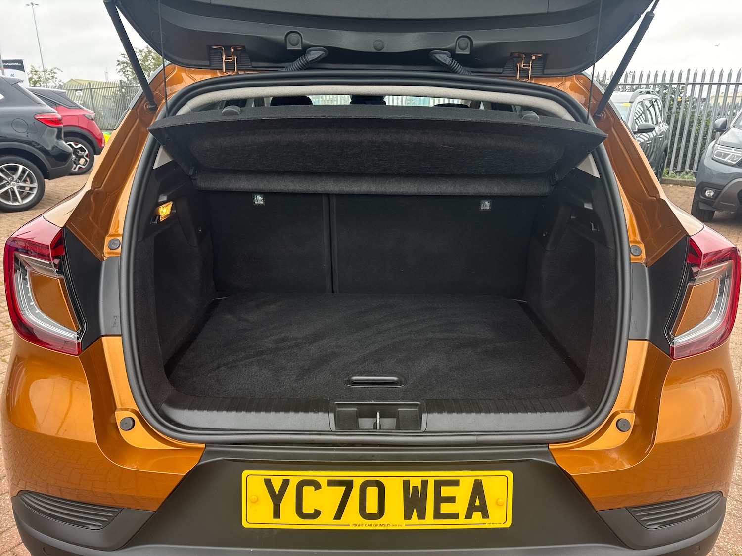 Used Renault Captur 2020 for sale - 76169145: Photo 9