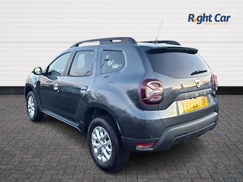 Used Dacia Duster 2022 for sale - 76804234: Photo