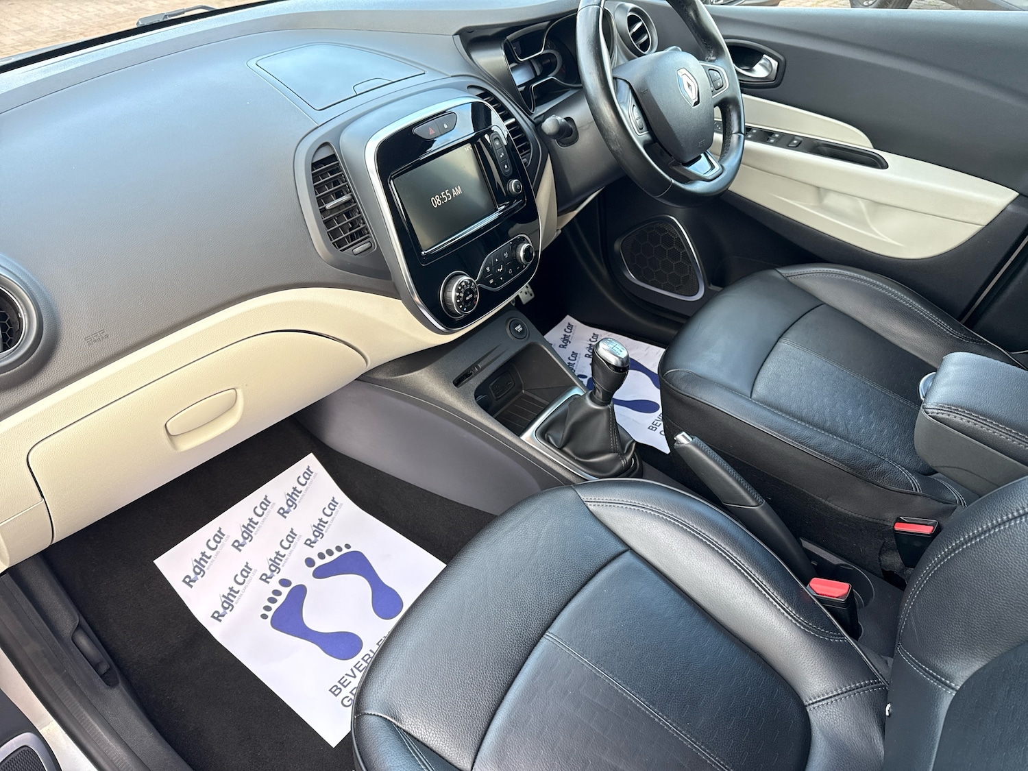 Used Renault Captur 2018 for sale - 76003815: Photo 2