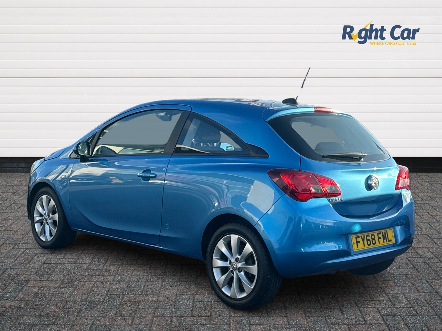 Used Vauxhall Corsa 2018 for sale - 76217365: Photo 3