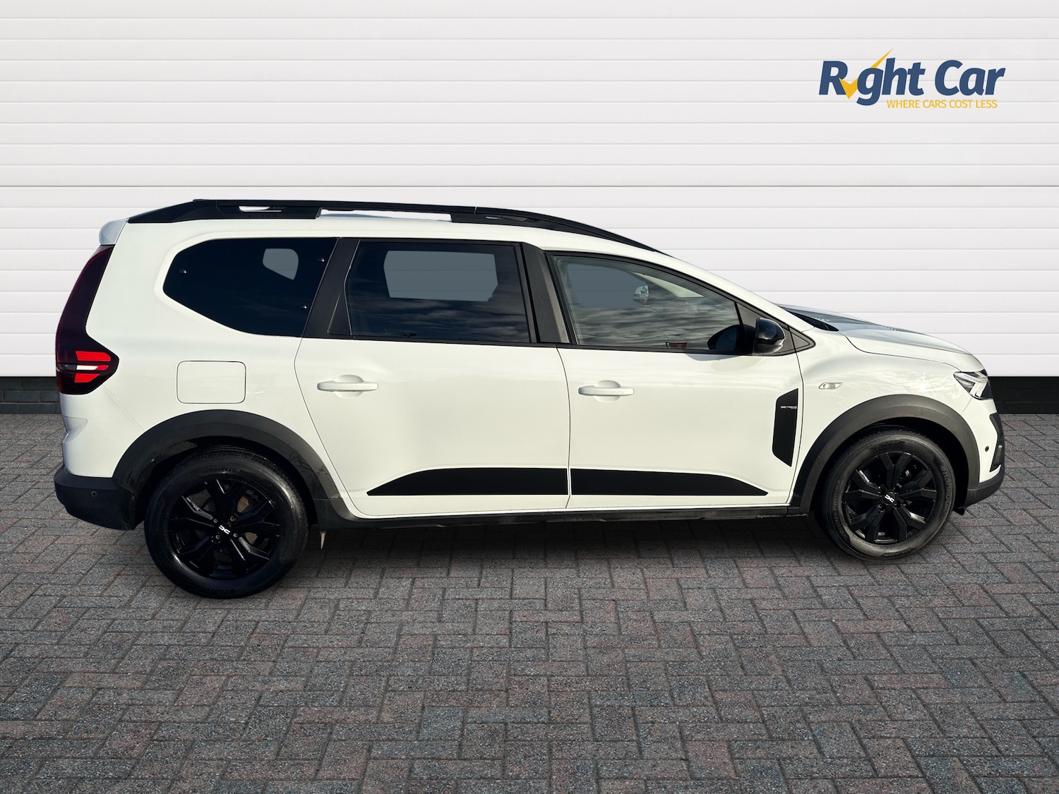 Used Dacia Jogger 2023 for sale - 76691637: Photo 4