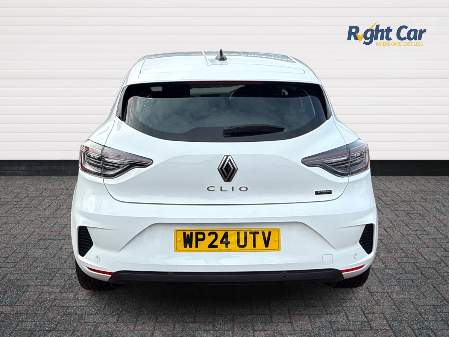 Used Renault Clio 2024 for sale - 77256534: Photo 12