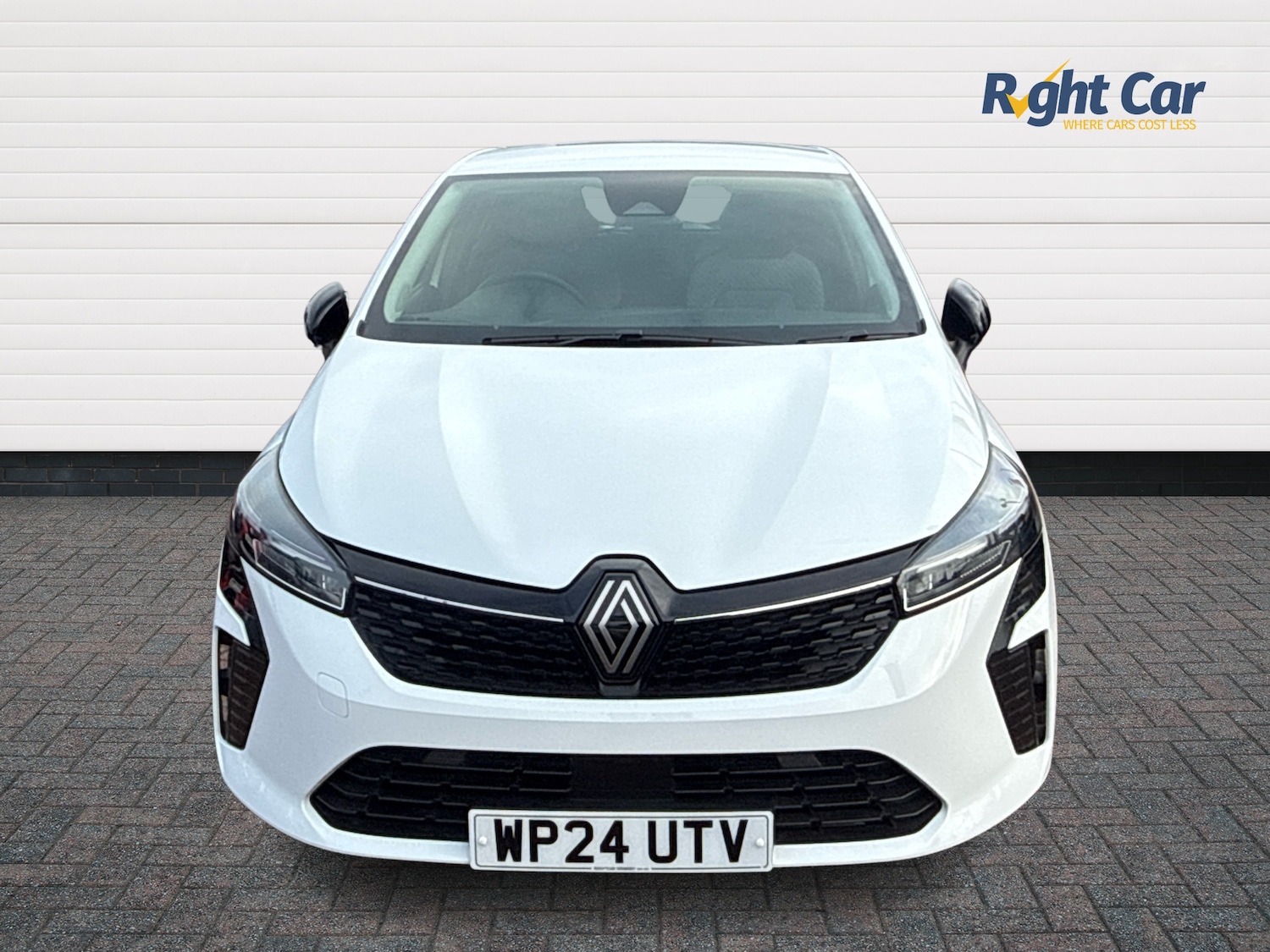 Used Renault Clio 2024 for sale - 77256534: Photo 7