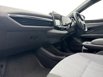 Used Renault Megane E Tech 2023 for sale - 79293939: Photo
