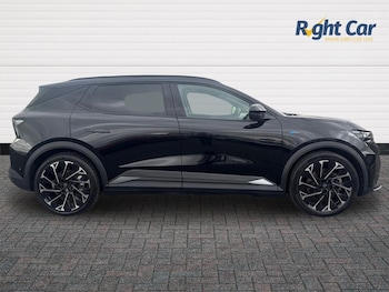 Used Renault Scenic E-Tech 2025 for sale - 79454877: Photo