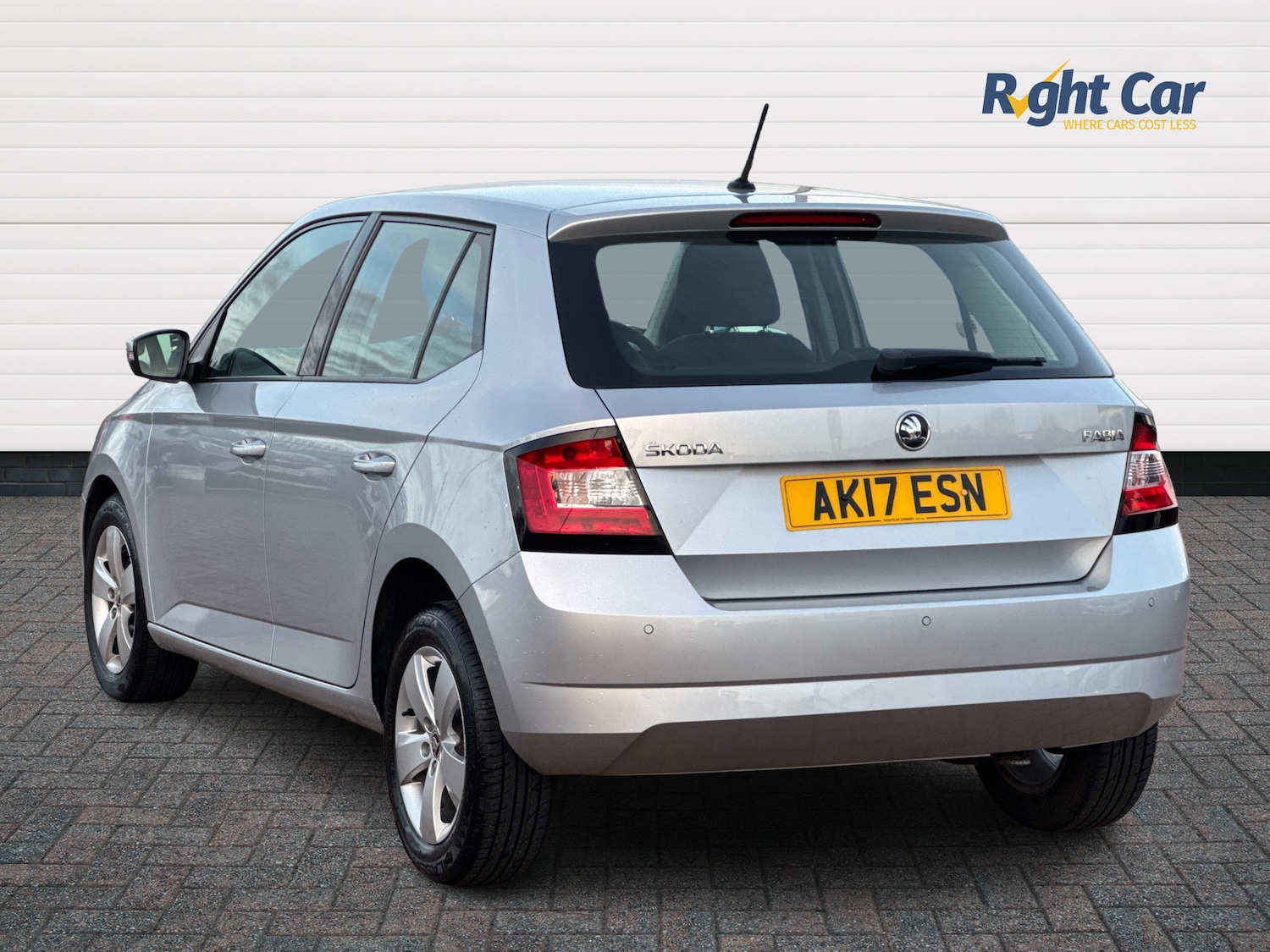 Used Skoda Fabia 2017 for sale - 77360629: Photo 3