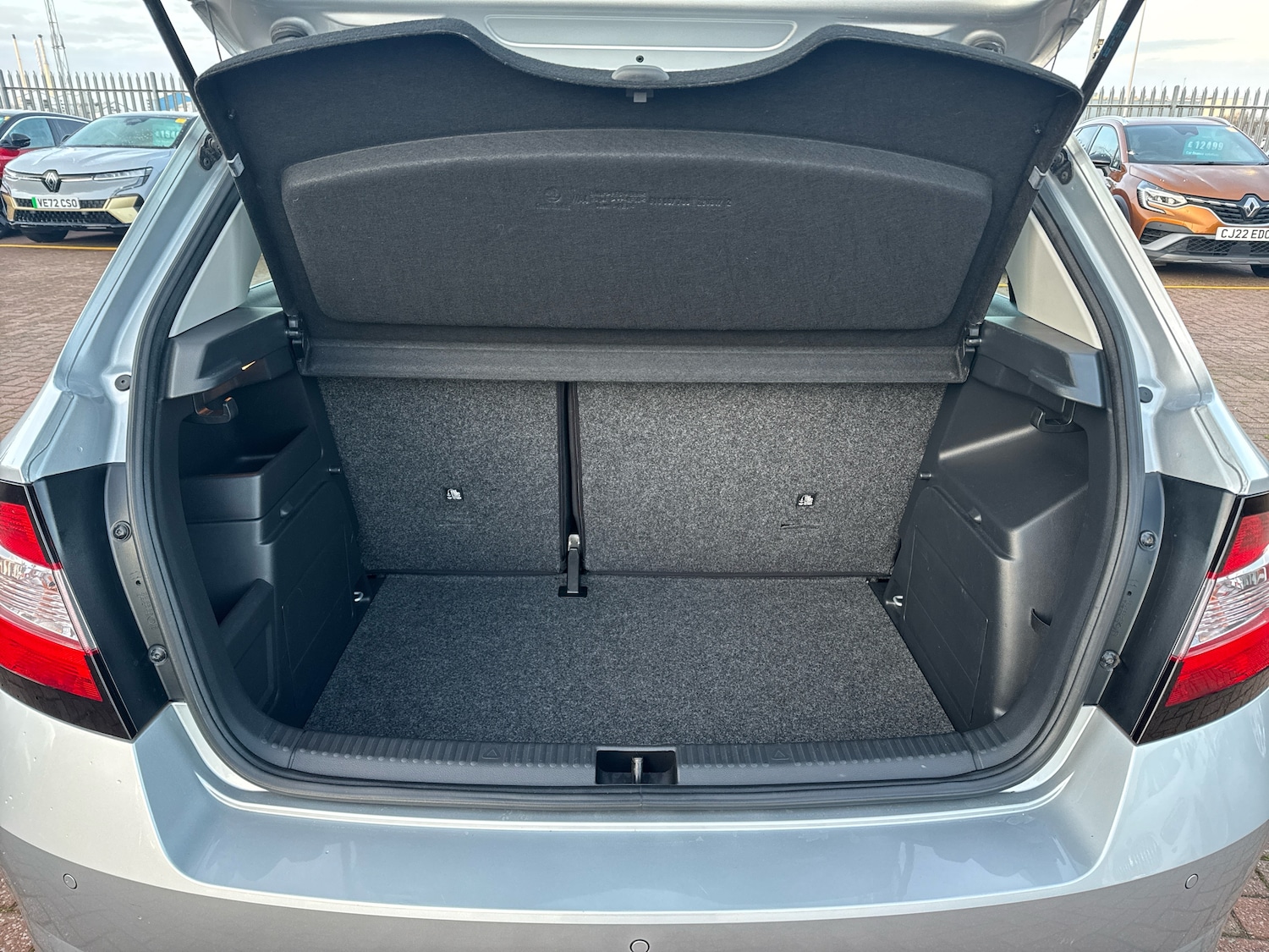 Used Skoda Fabia 2017 for sale - 77360629: Photo 9