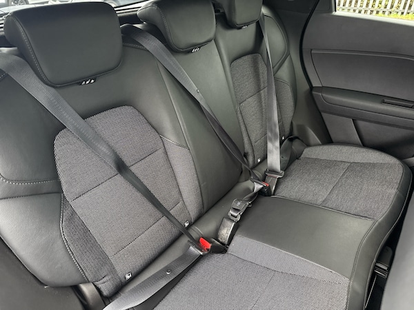 Used Renault Captur 2022 for sale - 76271740: Photo 10
